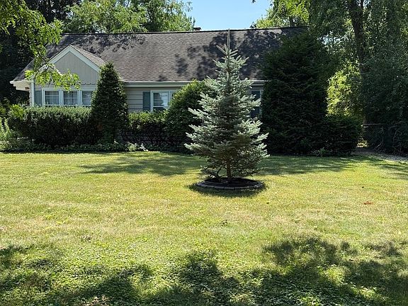 4th image of 47 W Algonquin Rd