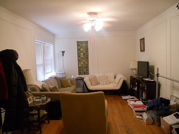 2nd image of 6418 N Newgard Ave APT 2W