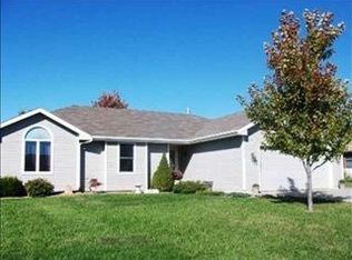 3520 SE 24th Ter, Topeka, KS 66605