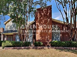 1317 Overlook Dr, Lewisville, TX 75067