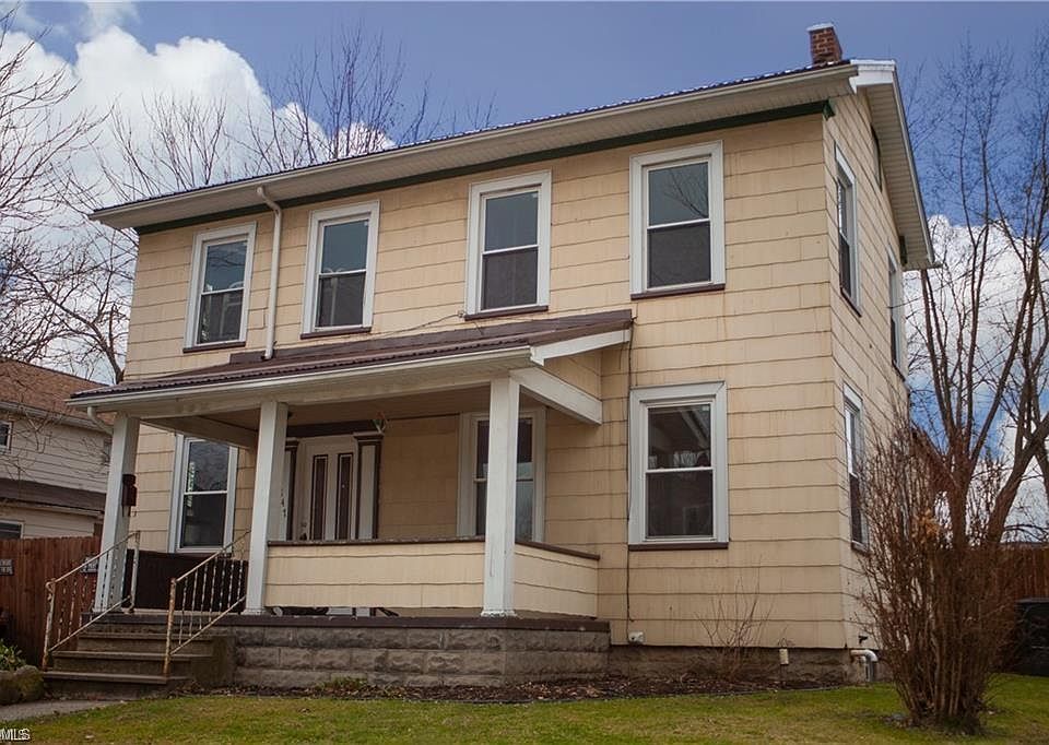 1st image of 847 Prospect Ave NW