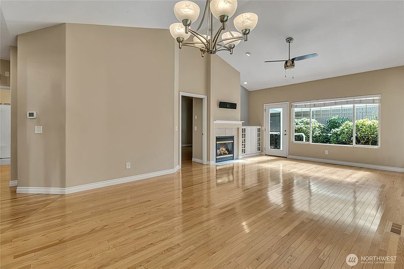 4th image of 5121 S 234th Street #42-4