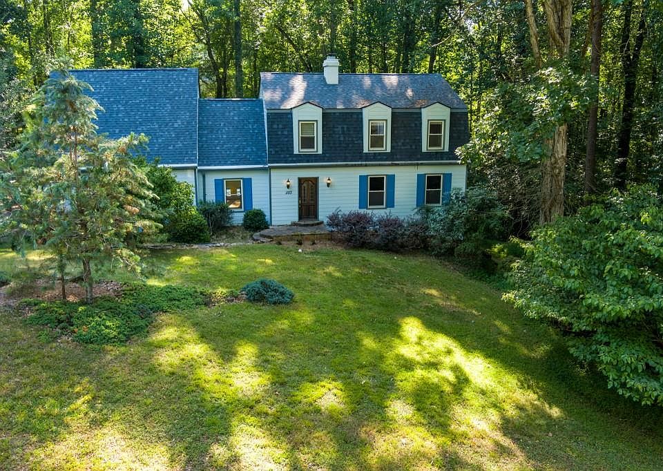 1st image of 1123 Wind Hill Ln SW