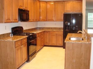 602 Balsam Dr, New Windsor, NY 12553