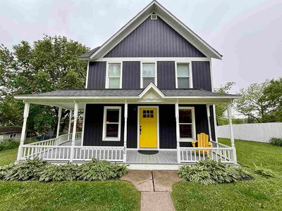 80 W 2nd St, Riverside, IA, 52327