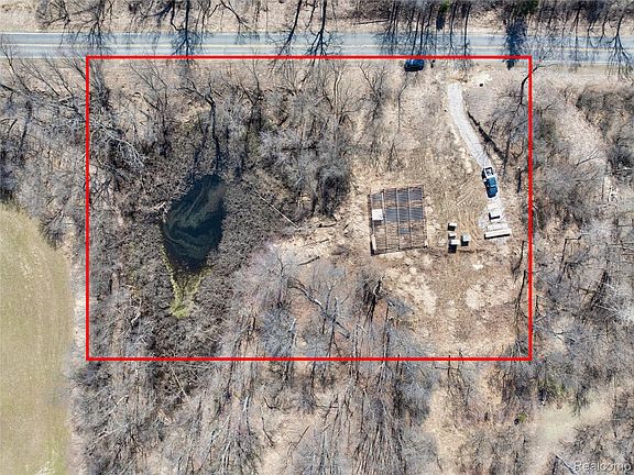 2nd image of 4949 W Beard Rd