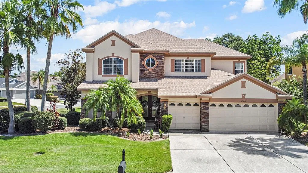 5 bed, 3.5 bath, 3961 sqft, $4,100 — Photo 1