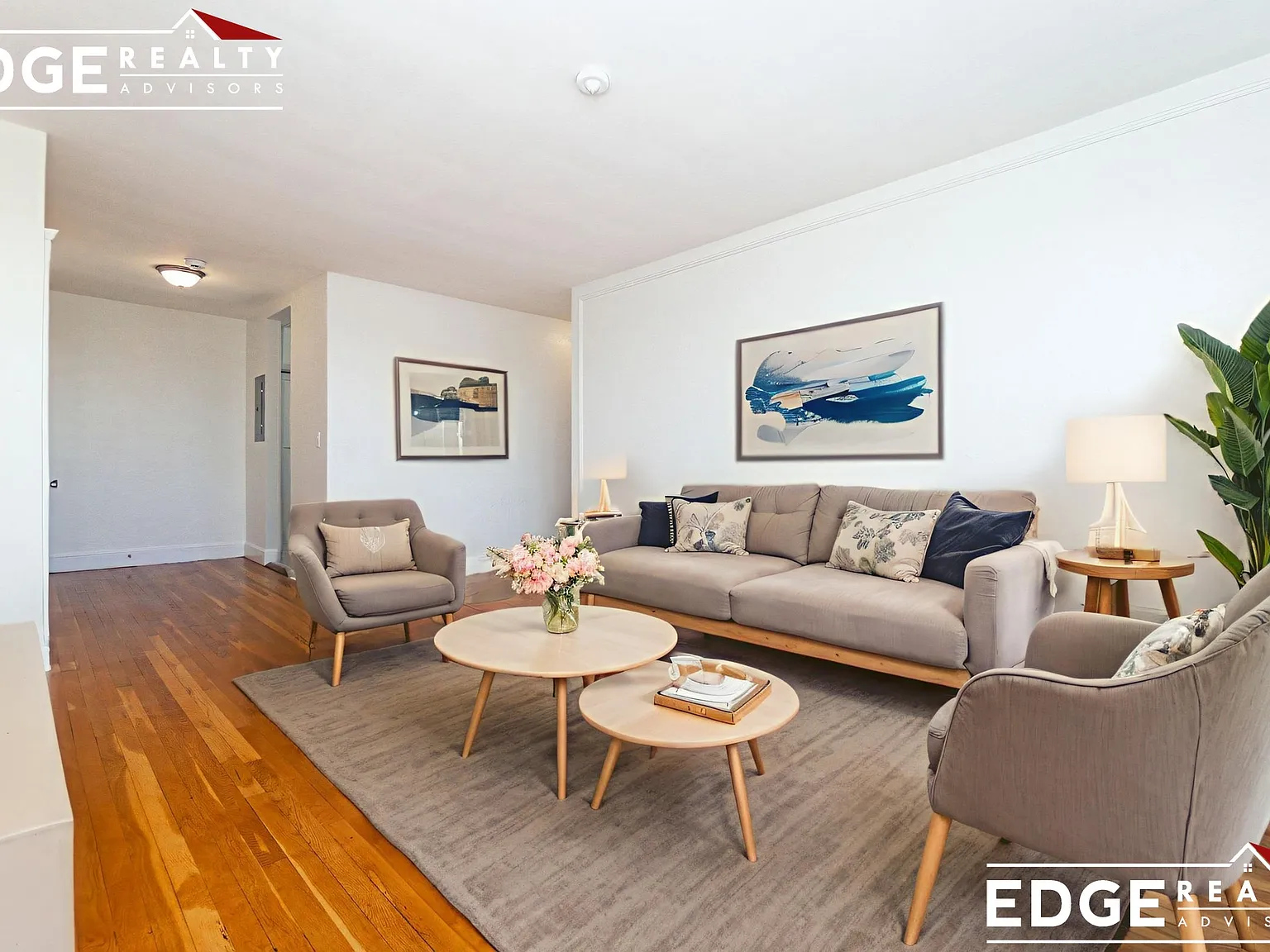 2 bed, 1.0 bath, 773 sqft, $3,400 — Photo 2