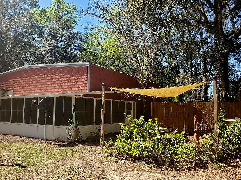 1st image of 107 Jenny Ln