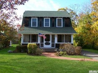 18 Nelson Ave, Blue Point, NY 11715