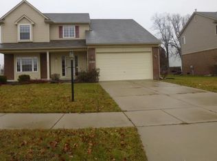 45076 Brookview Dr, Belleville, MI 48111