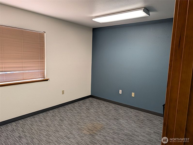 3rd image of 723 121st Street S