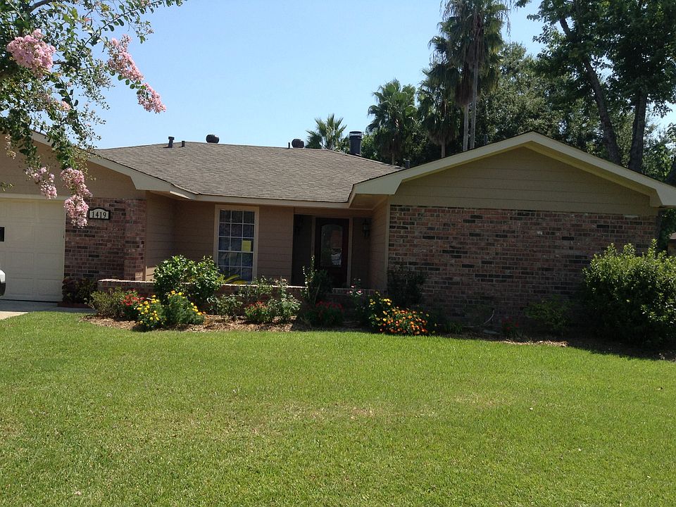 Front house view