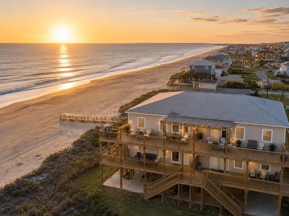 116 Howard Ave #I, Surfside Beach, TX 77541