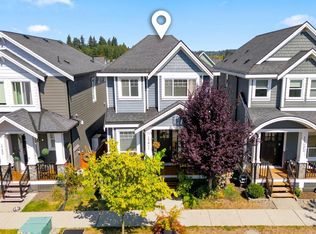 17411 2nd Ave, Surrey, BC V3Z 6R9