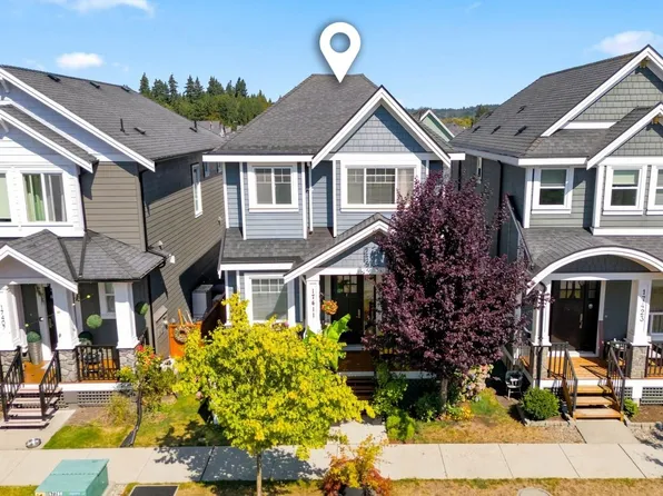 17411 2nd Ave, Surrey, BC V3Z 6R9