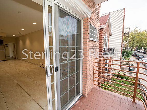 4th image of 25-21 34th St #2