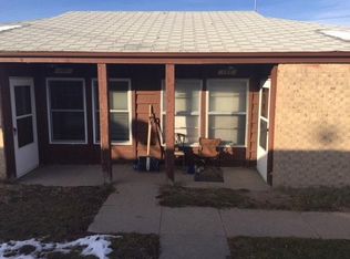 140 Cribbon Ave, Cheyenne, WY 82007