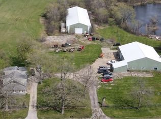 37835 N Dilleys Rd, Wadsworth, IL 60083