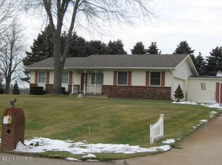 2217 Westover Dr, Ionia, MI