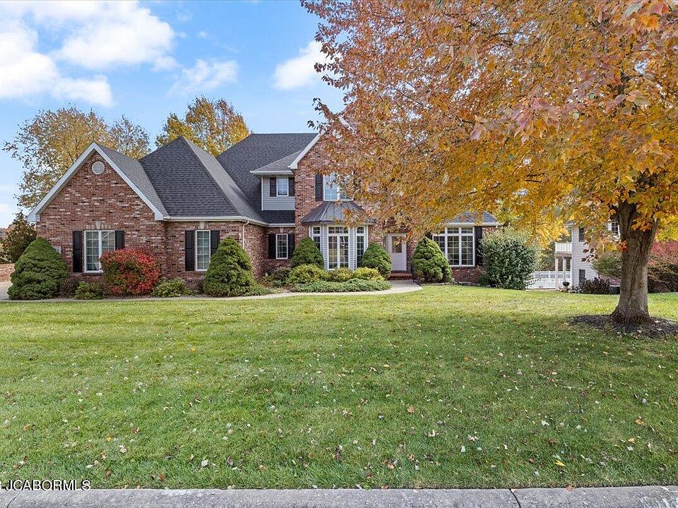1st image of 114 Palisades Dr