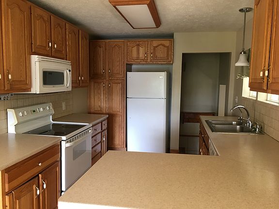 5th image of 14416 E Mn Ave