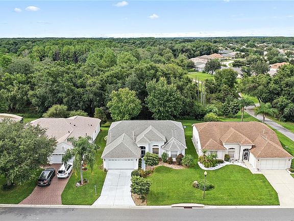 2nd image of 5151 Aurora Dr