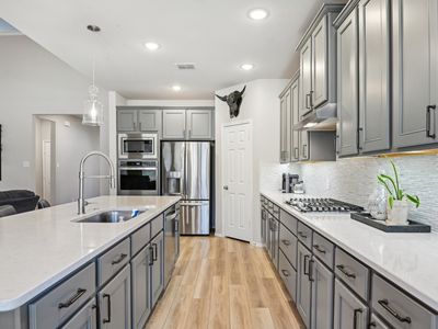 9017 Cattle Herd Dr, Fort Worth, TX, 76123