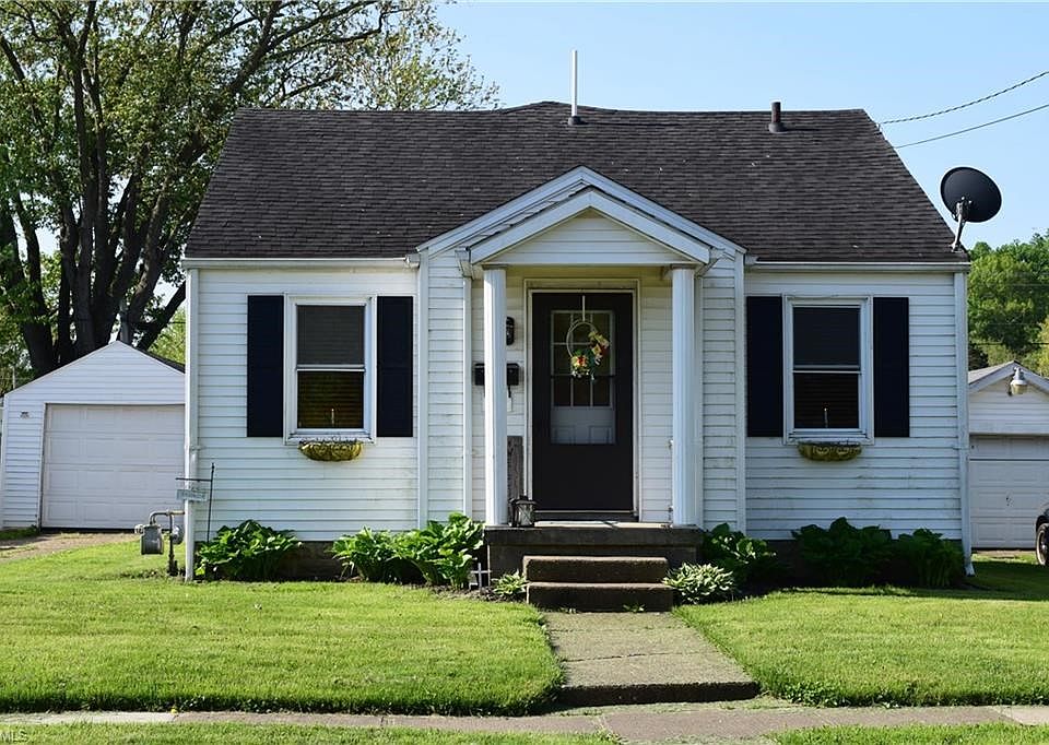 1st image of 1104 Seborn Ave