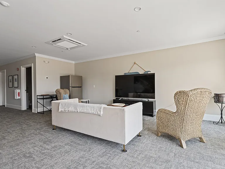 535 Ocean Blvd #403 — Photo 39