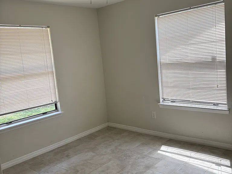 1788 Poinsettia Ave #B — Photo 9