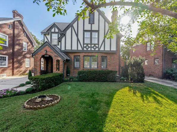 142 N Dellrose Ave, Wichita, KS 67208