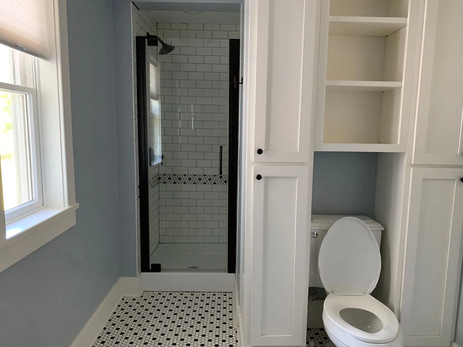 4 bed, 2658 sqft, $2,350 — Photo 3