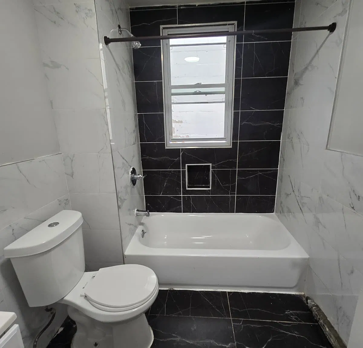 3 bed, $2,500 — Photo 3