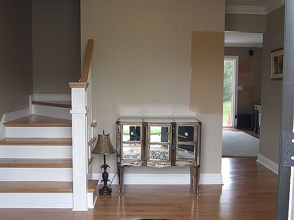 3rd image of 33 Beauvoir Ct