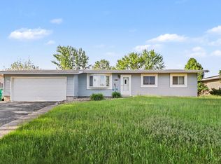 404 Sable Dr, Valparaiso, IN 46385