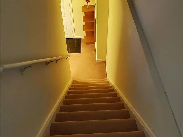 105 Wilkes Cres — Photo 9
