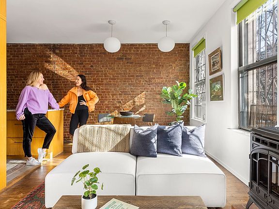 3rd image of 1264 Amsterdam Ave APT 2B
