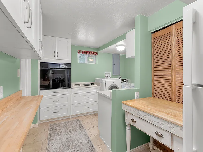 2405 E Sundown Ave — Photo 23