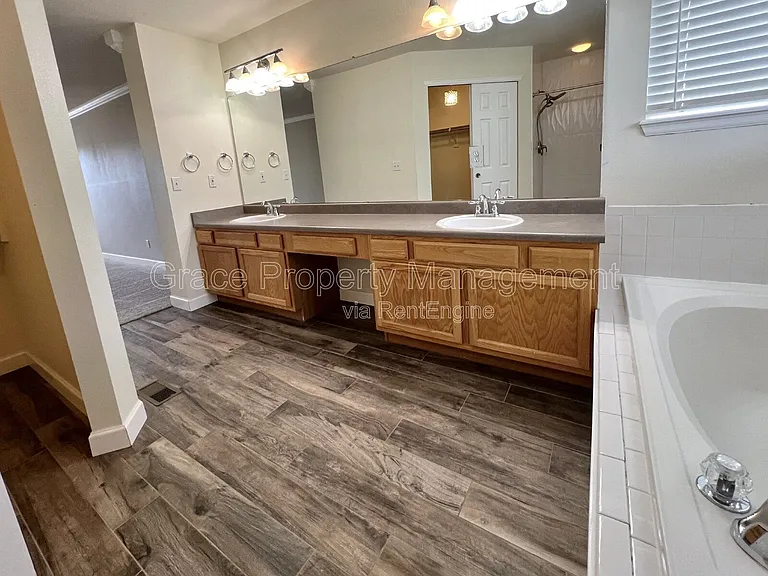 22192 Pebble Brook Ln — Photo 22