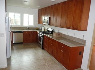 596 Hermes Ave, Encinitas, CA 92024