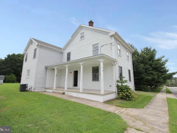 42 Chestnut St, Mantua, NJ 08051