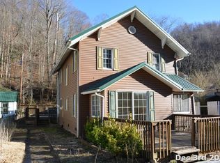 1788 McAlpin Rd, Slab Fork, WV 25920