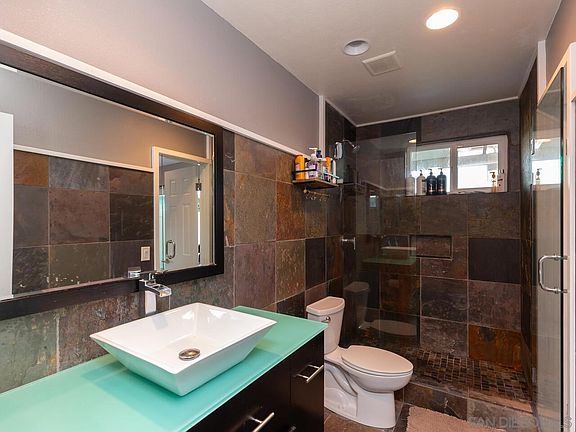 1st floor bathroom