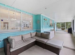 5554 Hibiscus Rd, Jupiter, FL 33458