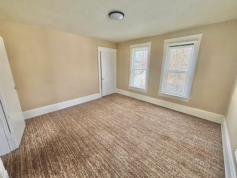 158 1/2 16th St NW #158-1/2 — Photo 11