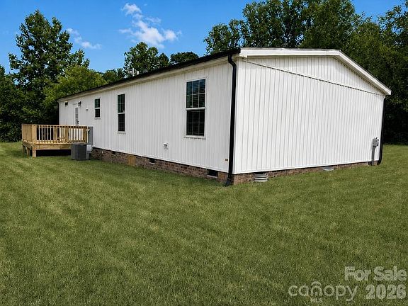3rd image of 2765 Piney Rd