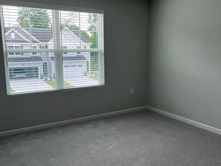 192 Tumbling Rock Way — Photo 31