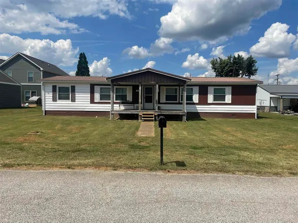 150 Homer Young St, Lewisport, KY 42351