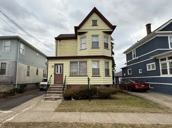 145 Lincoln Ave, Totowa Boro, NJ 07512